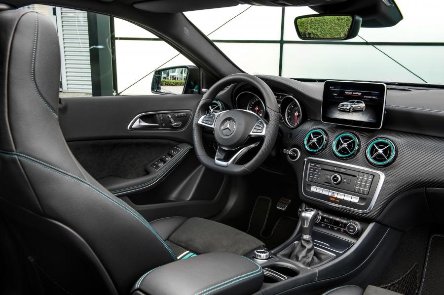  Mercedes-Benz A250 Motorsport Edition 2015 года  (фото 4 из 11)